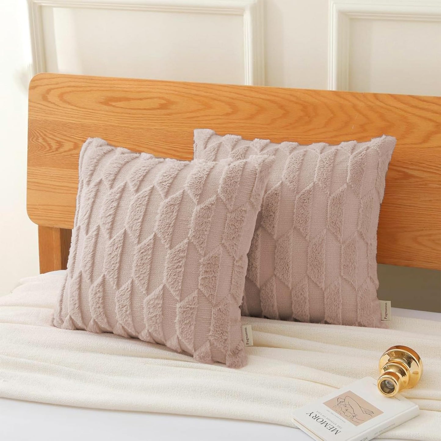 Pagnanno - Soft Velvet Cushion Covers Set of 2 & 4