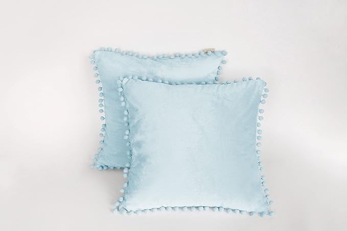 Pagnanno - Poms - Set of 2 Soft Velvet Cushion Covers